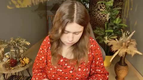 fiora online show from 22, 12, 2025