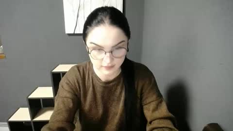 fiore_valery online show from 18, 11, 2025