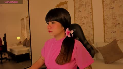 Snapshot of fiorella18_ chatting on 28, 11, 2025 F I O R E L L A online show from 28, 11, 2025