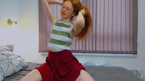 fire_luna online show from 12, 1, 2025