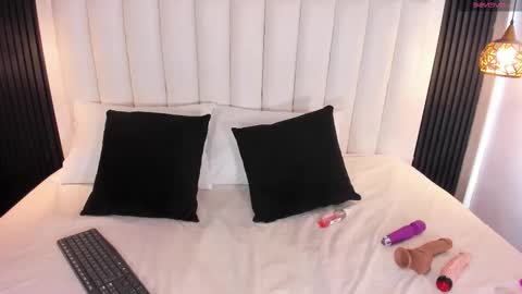 Firedoll online show from 19, 3, 2026