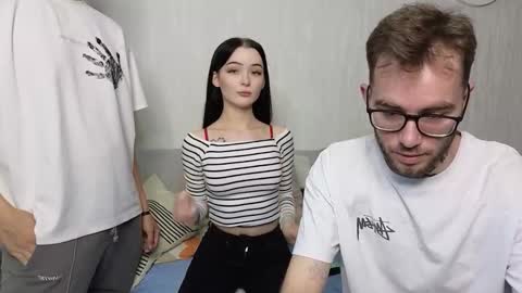 ALICESTEVEVECTOR pvt open  online show from 16, 9, 2025