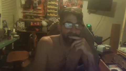 fishermanjack0101 online show from 4, 1, 2025