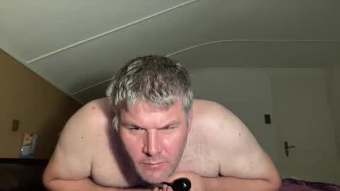 Snapshot of fistme33 chatting on 12, 10, 2025 fistme33 online show from 12, 10, 2025