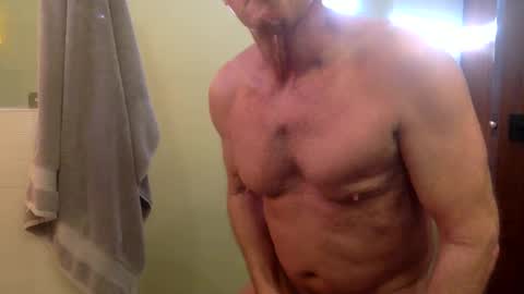 Snapshot of fitonetoo chatting on 6, 2, 2025 fitonetoo online show from 6, 2, 2025