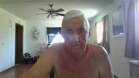 Snapshot of flamale65to chatting on 16, 4, 2026 flamale65to online show from 16, 4, 2026