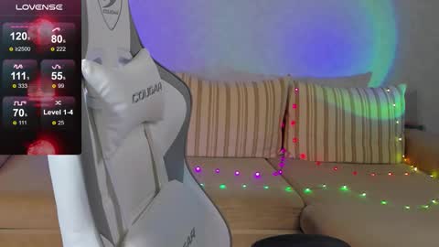 Snapshot of flamystar chatting on 17, 11, 2025 Yana online show from 17, 11, 2025