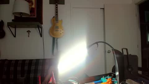 Flannel Dong online show from 18, 3, 2026