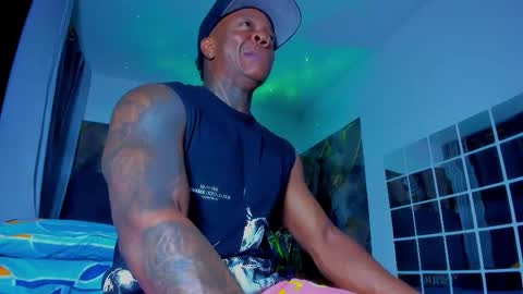 Flex Taylor  online show from 16, 3, 2026