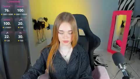 Flexyfoxy online show from 28, 2, 2026