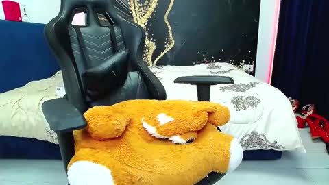 flirtdeea online show from 11, 3, 2026