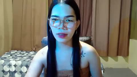 Snapshot of flirty_kendall chatting on 27, 11, 2025 Kendall online show from 27, 11, 2025