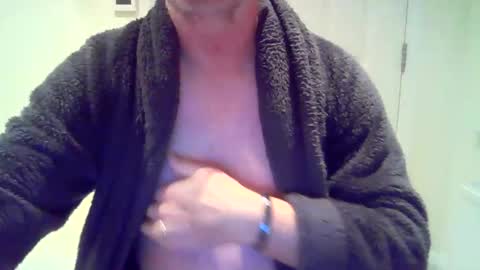 Snapshot of flirtyguy62 chatting on 8, 1, 2026 flirtyguy62 online show from 8, 1, 2026