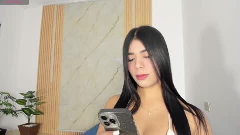 Snapshot of flor_herrera1 chatting on 14, 5, 2026 online show from 14, 5, 2026