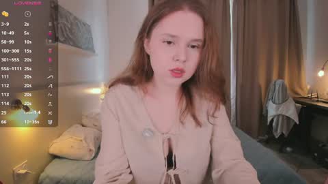 Snapshot of flora_fiore chatting on 5, 7, 2026 Hayley I WILL COME BACK ON MAY 27TH 6pm UTC online show from 5, 7, 2026