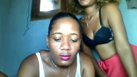 florencia011 online show from 26, 1, 2025