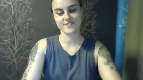 Snapshot of flower_bluee chatting on 10, 6, 2026 Ambika 3 online show from 10, 6, 2026