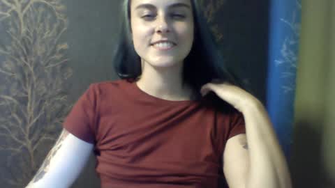 Snapshot of flower_bluee chatting on 4, 7, 2026 Ambika 3 online show from 4, 7, 2026