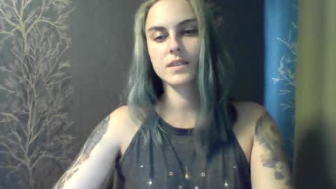 Snapshot of flower_bluee chatting on 16, 7, 2026 Ambika 3 online show from 16, 7, 2026