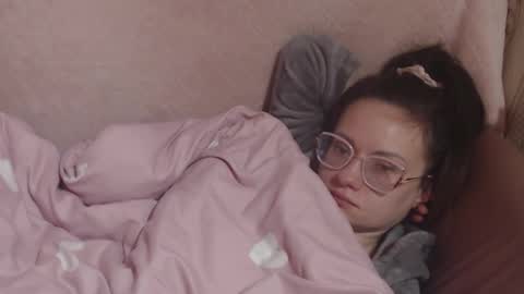 say meow and send tip  online show from 20, 3, 2026