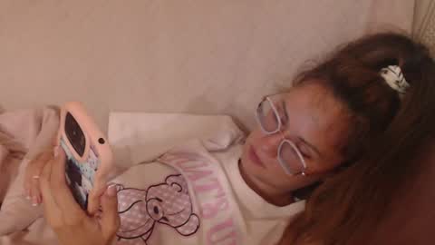 Snapshot of flowercandydoll1313 chatting on 17, 6, 2026 say meow and send tip online show from 17, 6, 2026