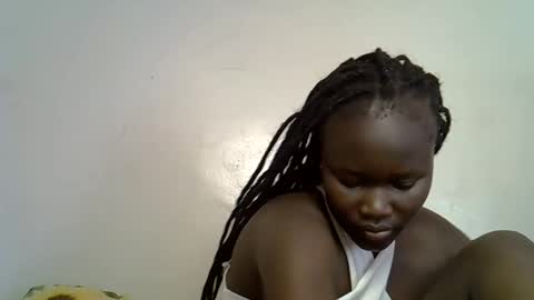 flowerdiva002 online show from 22, 12, 2025