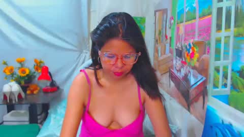 Lexii online show from 2, 1, 2025