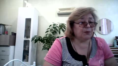 Flowerlower online show from 1, 2, 2025