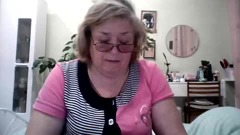 Flowerlower online show from 1, 2, 2025