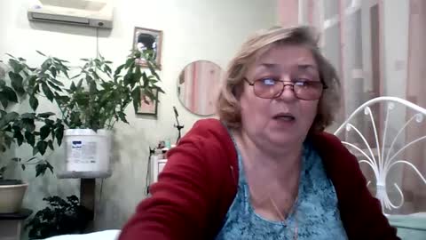 Flowerlower online show from 15, 2, 2025