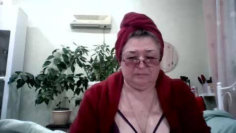 Flowerlower online show from 16, 2, 2025