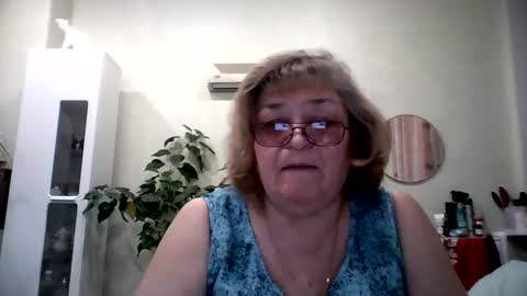 Flowerlower online show from 24, 2, 2025