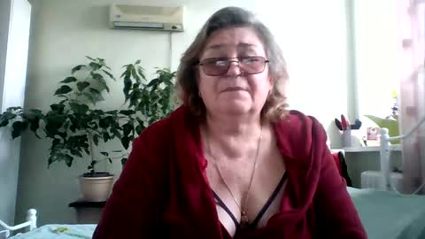 Flowerlower online show from 4, 3, 2025