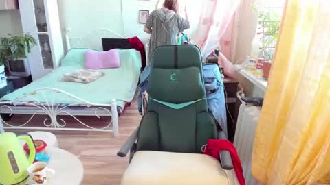 Flowerlower online show from 21, 2, 2026