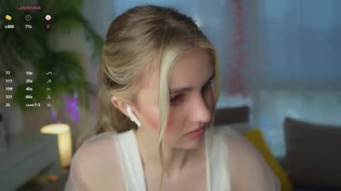 Adeline online show from 29, 1, 2025