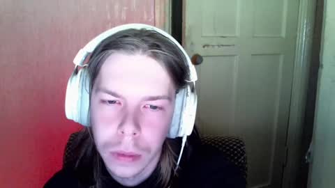 Snapshot of fluffy_boney chatting on 15, 12, 2024 Alexey online show from 15, 12, 2024