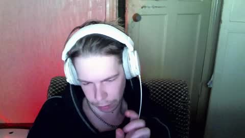 Snapshot of fluffy_boney chatting on 30, 12, 2024 Alexey online show from 30, 12, 2024