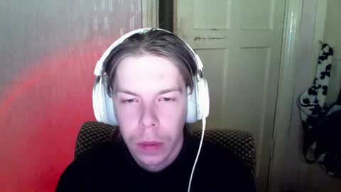 Snapshot of fluffy_boney chatting on 12, 1, 2025 Alexey online show from 12, 1, 2025