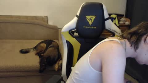 Snapshot of fluffy_boney chatting on 28, 1, 2025 Alexey online show from 28, 1, 2025