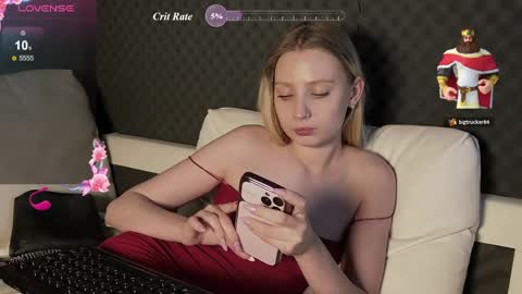 Snapshot of fluffy_cloude chatting on 29, 5, 2026 fluffy_cloude online show from 29, 5, 2026