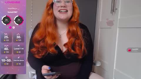 Fluffy Kity online show from 10, 11, 2025