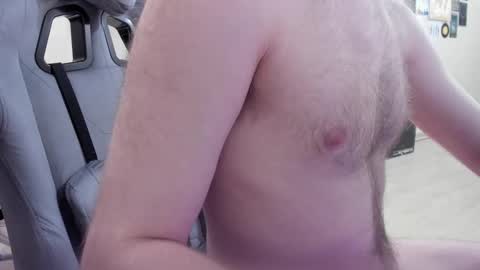 Snapshot of fluffycat_ chatting on 2, 3, 2025 fluffycat online show from 2, 3, 2025