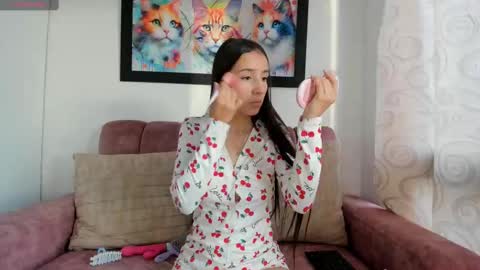 Flufi 740 online show from 3, 10, 2025