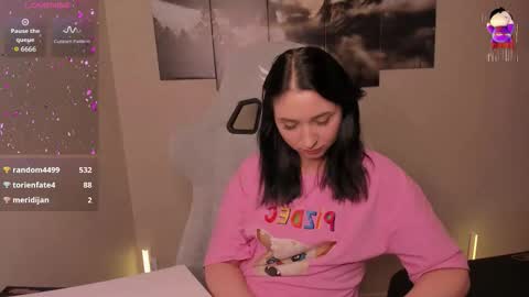 Snapshot of flufyfoxx chatting on 2, 3, 2026 Lina online show from 2, 3, 2026