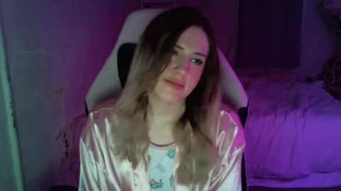 Flux online show from 8, 10, 2025