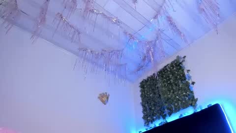 lia online show from 14, 4, 2026