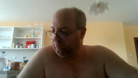 Snapshot of fm_group_nederland chatting on 7, 7, 2026 VIP Magnolia online show from 7, 7, 2026