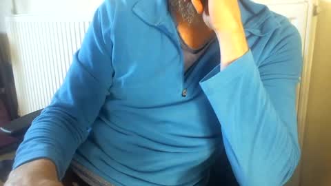 Snapshot of fns2011 chatting on 29, 9, 2025 fns2011 online show from 29, 9, 2025