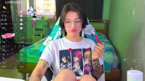 Snapshot of folinskaayaa chatting on 18, 11, 2025 folinskaayaa online show from 18, 11, 2025