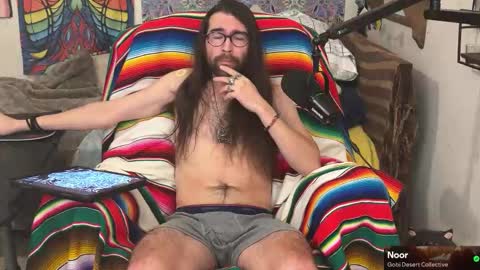 Chris online show from 25, 2, 2026